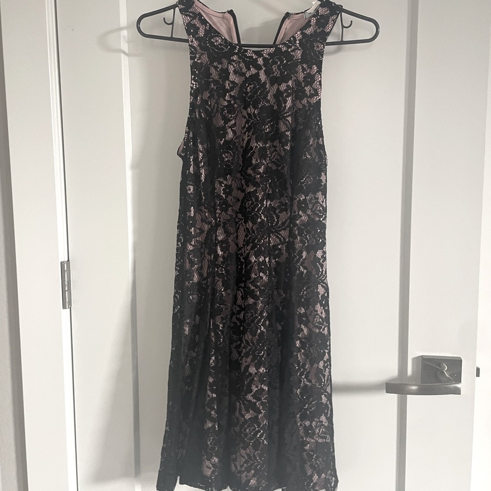Kimchi blue lace dress